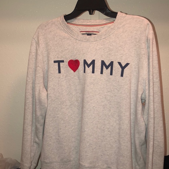 tommy hilfiger heart sweater